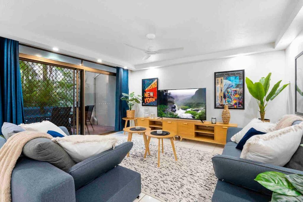 Apartment Surfers Paradise Beachside Retreat *