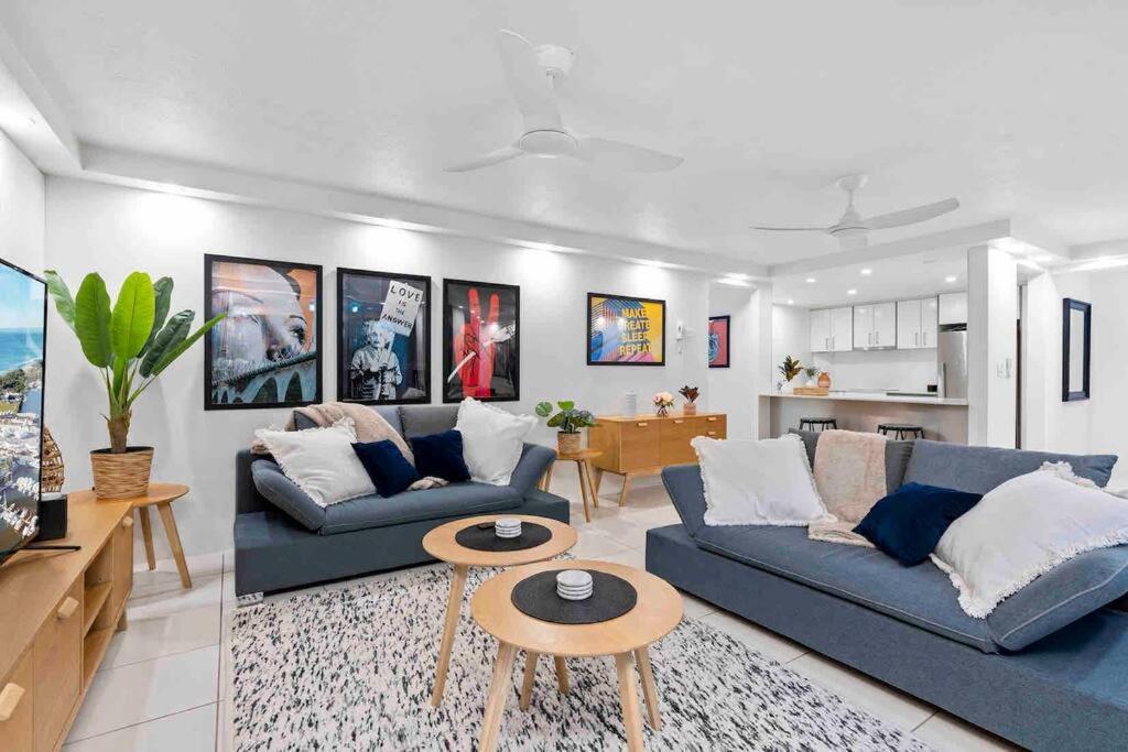 Apartment Surfers Paradise Beachside Retreat *